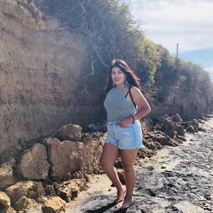 Meet your Posher, Ana